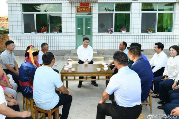 1566803040275704.jpg 習(xí)近平深入喀喇沁旗林場農(nóng)村考察調(diào)研